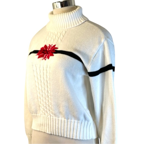 Christmas Sweater White Red Poinsettia Snowflake - Picture 5 of 17